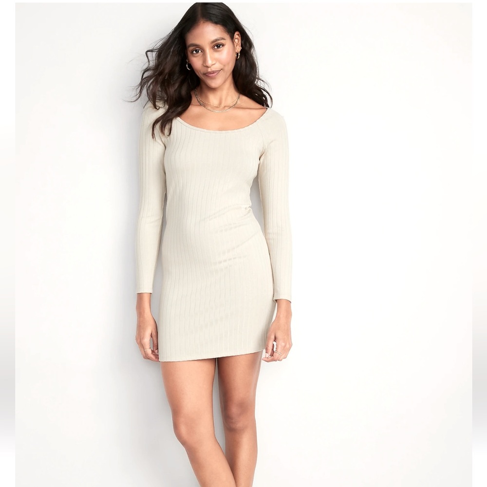 Old Navy Scooped Neck rubbed mini dress - Picture 1 of 8